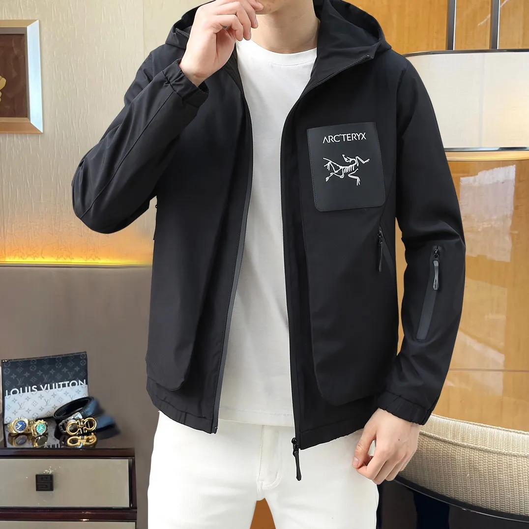 Same Style， ， ！2026 New Arrival ， Original Premium ！ Breathable ， ， ， Quality。 ！ ， ！Sizes：M～3XL